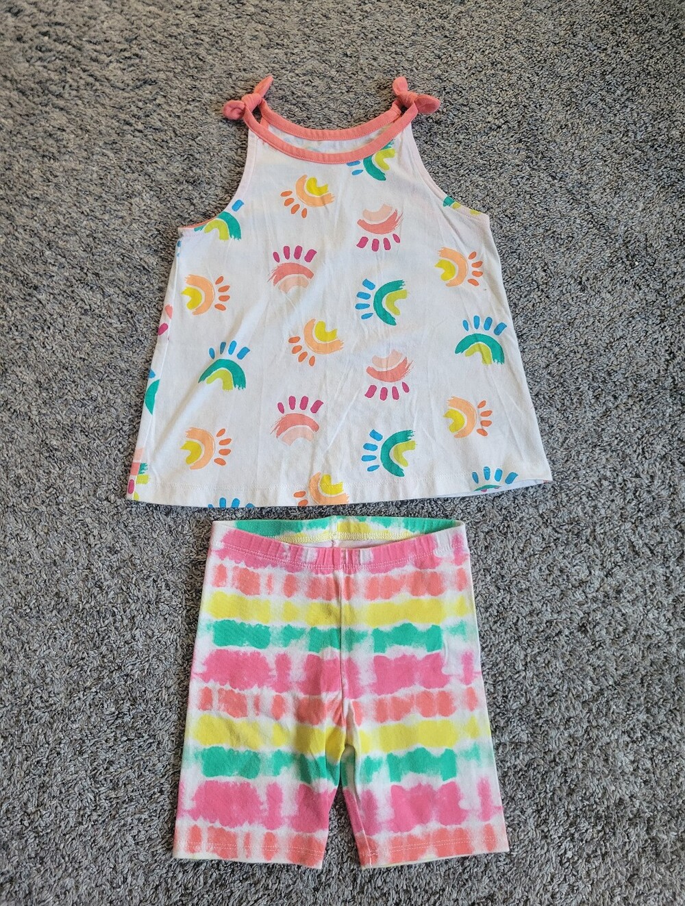 Cat & Jack Girls Rainbow Sun & Tie-Dye Set - Wht, Pink, Yellow, Sea Green Size 5